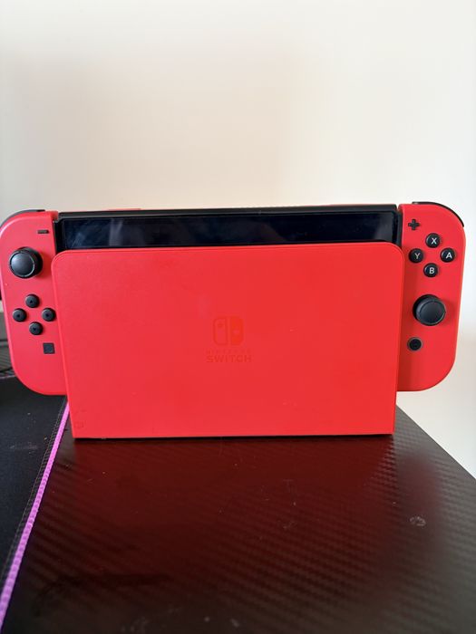 Nintendo Switch oled Mario edition
