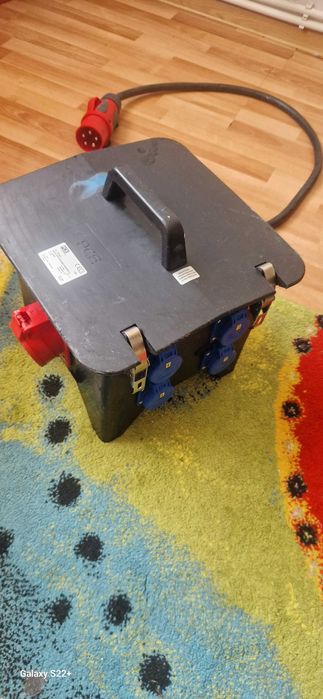 Distribuitoare curent pentru santier