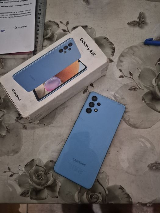 Продам срочно Самсунг А32