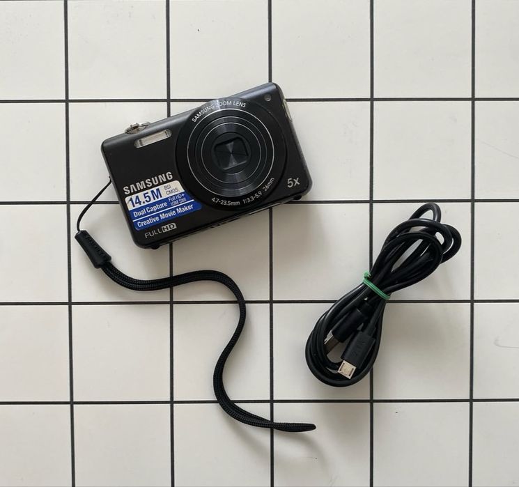 Цифровая камера