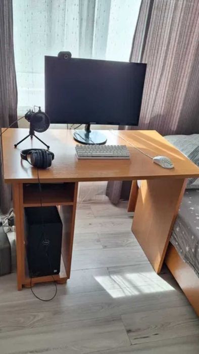 Mobila birou camera de tineret sau nu numai