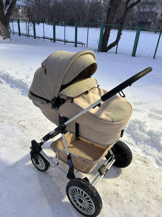 Продам коляску в отличном состоянии