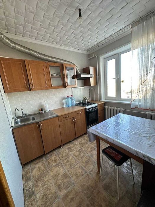 2 комн в 8 мкрне