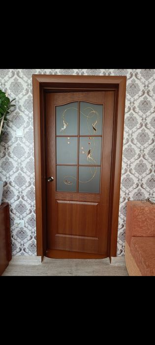 Продам дверь межкомнатную