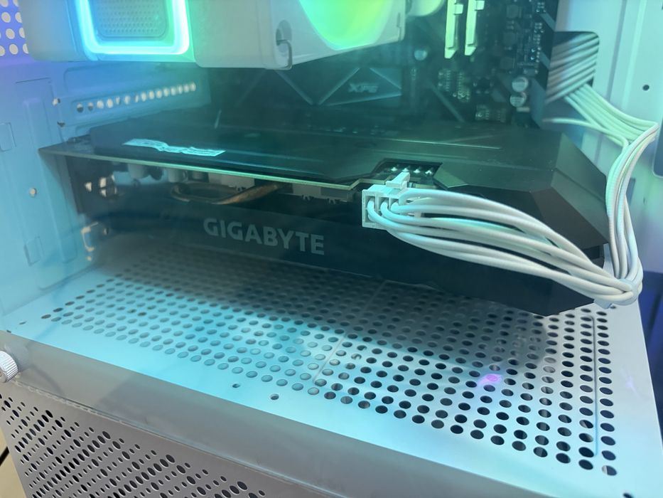 Видеокарта Gigabyte GeForce GTX 1660 Super