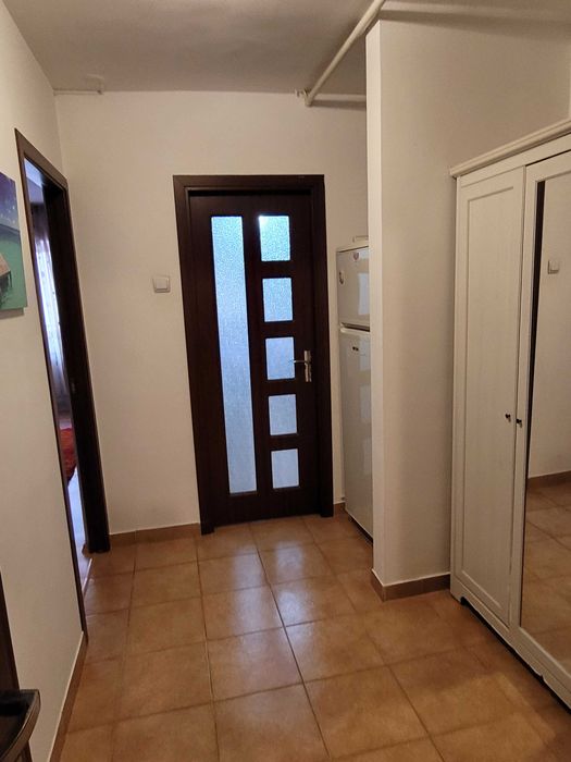 Proprietar inchiriez garsoniera spatioasa, 3 min metrou, Lujerului