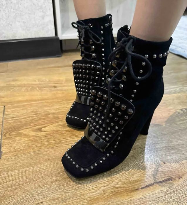 Демисезонные сапоги