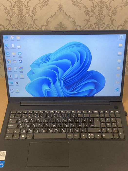 Lenovo ideapad 8/256
