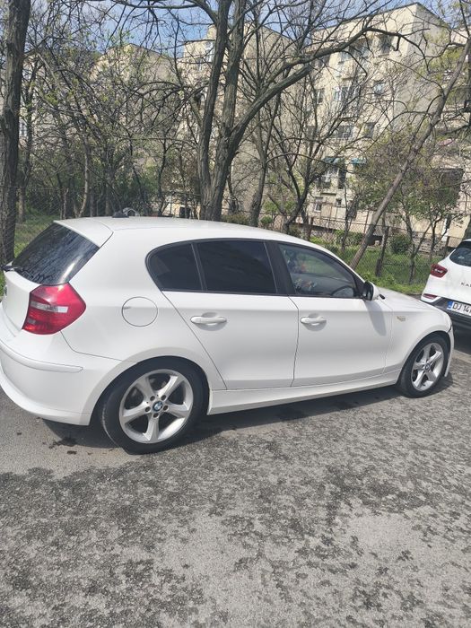 BMW seria 1 model