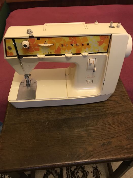 Masina cusut singer 411