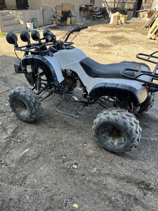 Продам квадроцикл 125куб