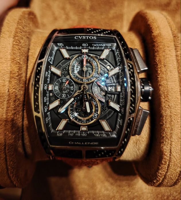 Часовник CVSTOS Challenge lI GT Chrono Carbon Limited Edition