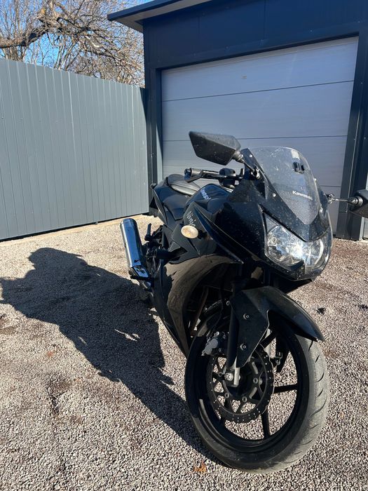 Kawasaki Ninja 250r cat A2 2008 negru