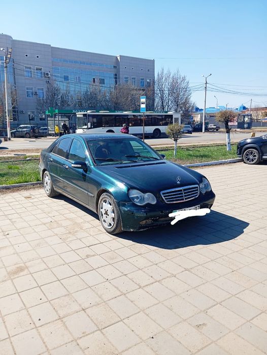 Мерседес бенц 203