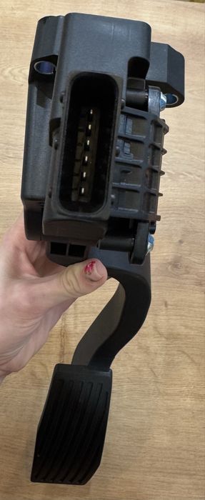 Педал за газта BOSH