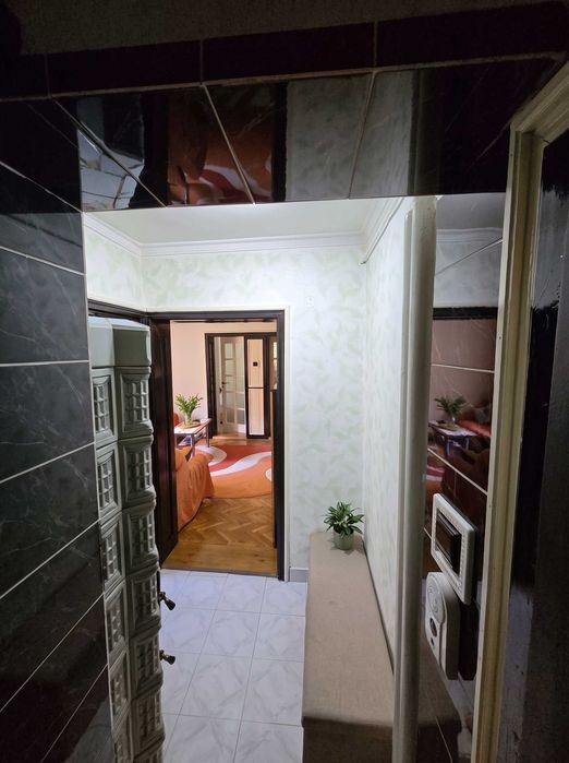 Apartament 2 camere mobilat, centru Băile Herculane, direct proprietar