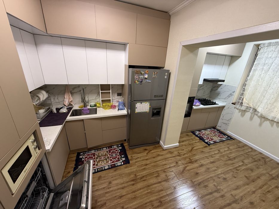 Продается 4х  квартира КАРАСУ 6