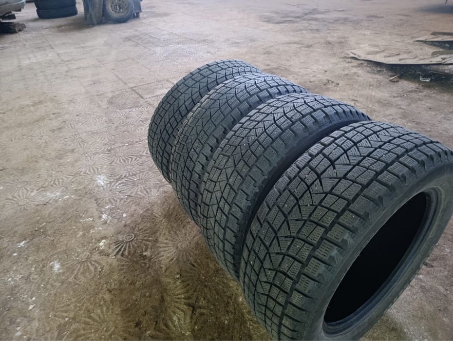 Зимние шины 255/55/R18
