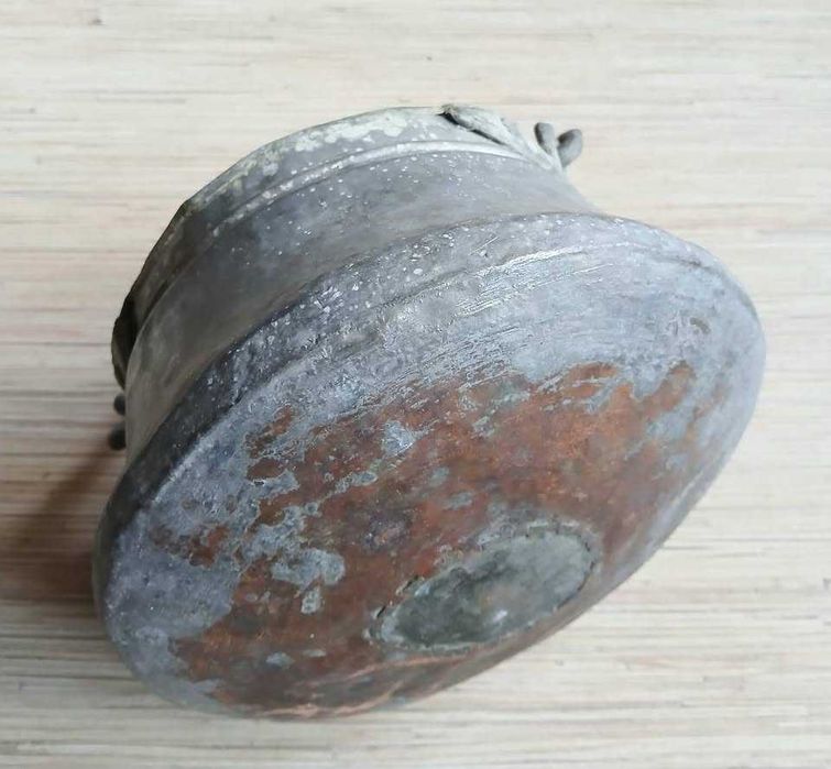 Котли/ бакъри, менчета