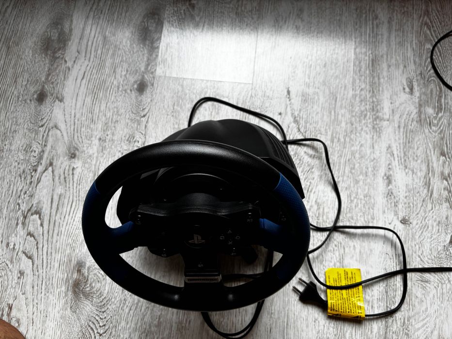 Волан Thrustmaster T150