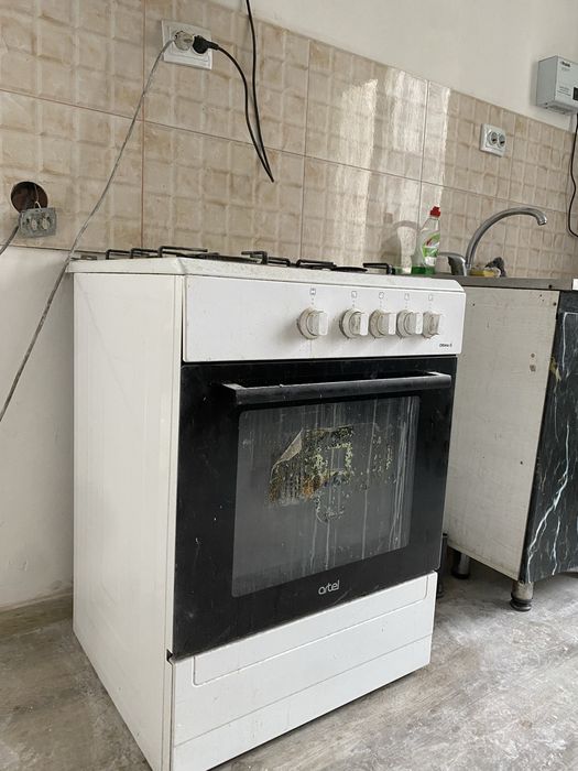 Продается Газплита с вытежкой