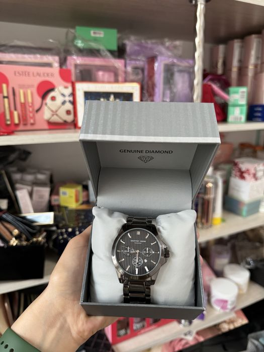 Наручные часы Geoffrey Beene Wrist Watch, Genuine Diamond Collection