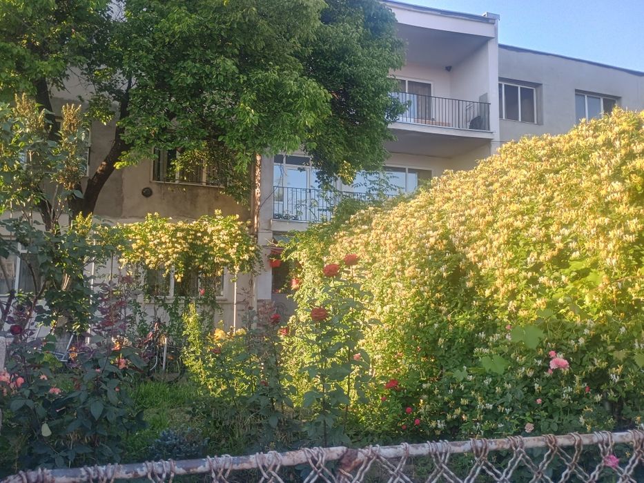 Vând 2 camere cămin Romcarbon
