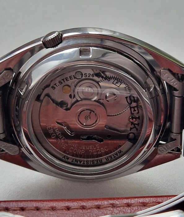 Часы мужские Seiko snx75