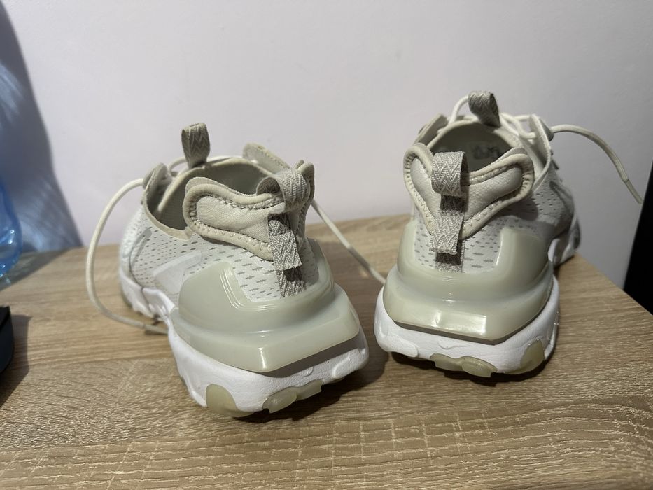 Nike react vision white