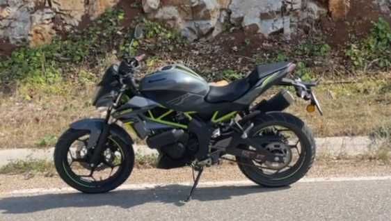 Kawasaki Z125 2023 ABS