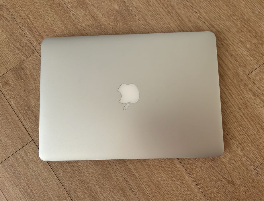 Продам MacBook Pro 13” (Late 2013)