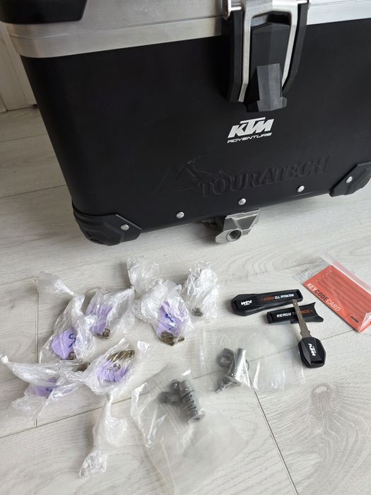 Top Case Moto / Top Box Moto KTM Touratech ZEGA 38L din Aluminiu