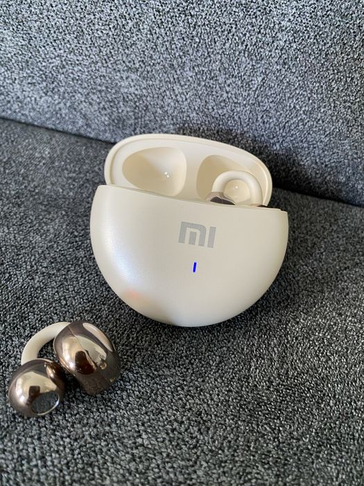 Безжични слушалки clips