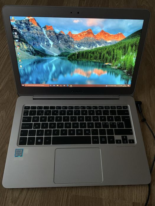 Laptop Asus Slim intel core m3,Display 14 inch,8gb ram,ssd 130gb m cu