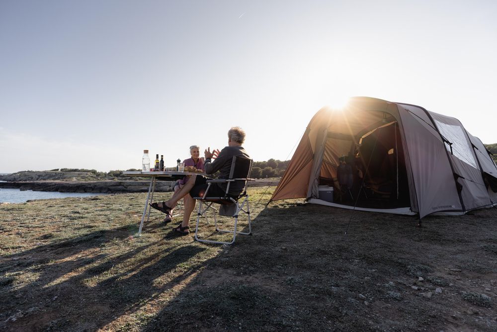 Cort de camping gonflabil 4 locuri 2 - produs resigilat Decathlon