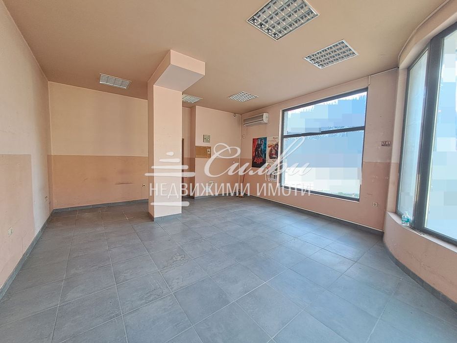 Продава се Магазин в Шумен, Куршум чешма - 40 кв.м за 1274 €/кв.м - Снимка #1