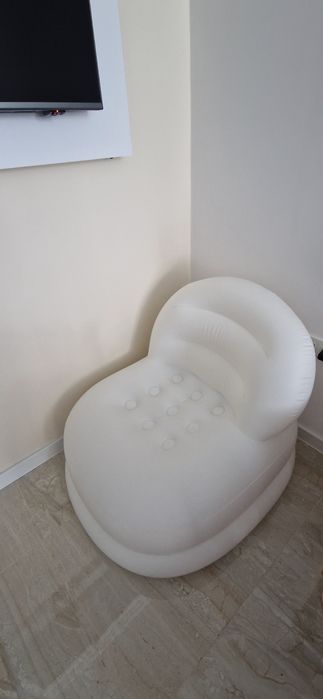 Ратанова табуретка