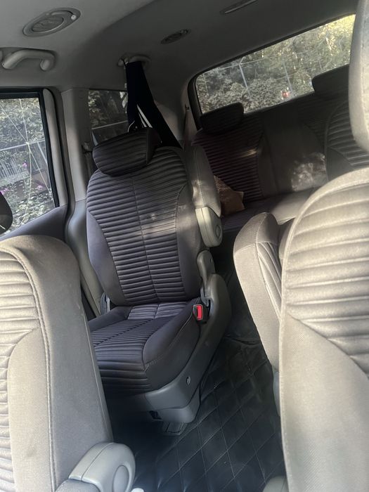 продам карнивал 2