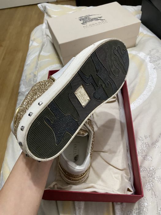 Adidasi valentino originali