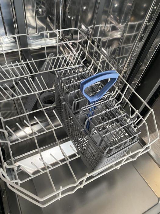 Съдомиялна Finlux DFX 4560A -BK 45 см