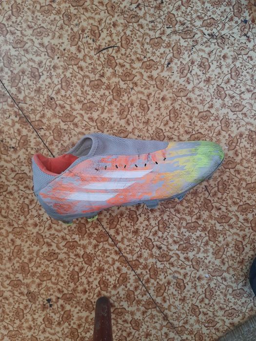 Адидас бутонки 99PAC