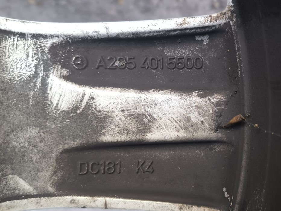 17 цола джанти със зимни гуми за Mercedes W205