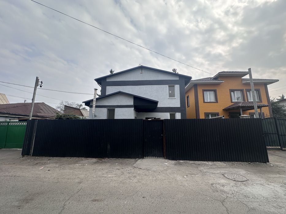 Комната-студия в саяхате