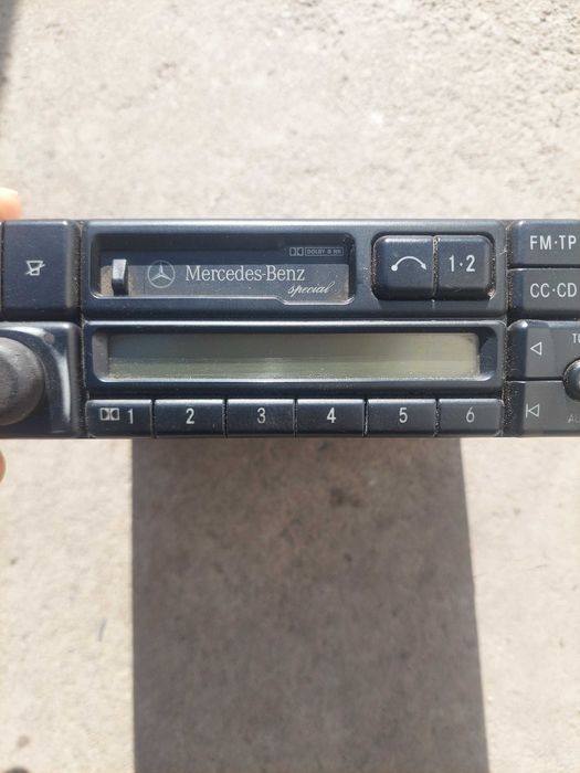 Магнитофон на мерседес оригинал