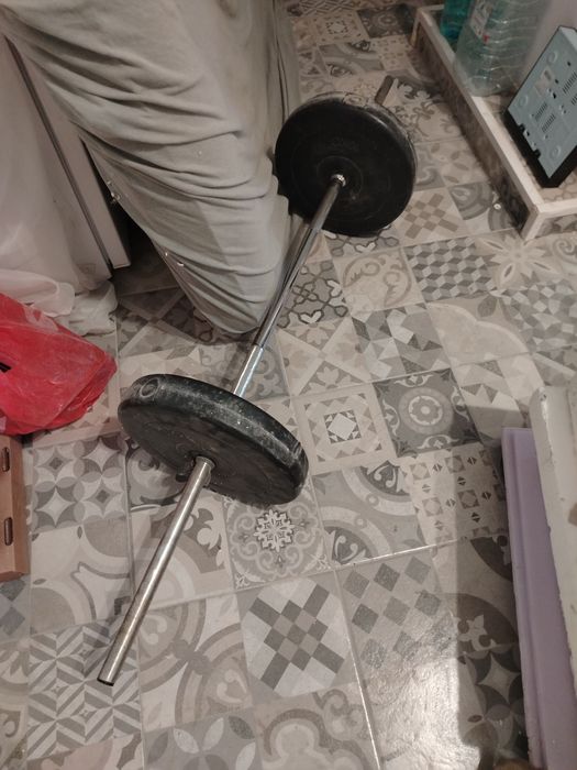 Vand haltera fitness bara si discurile