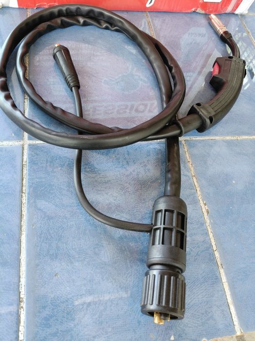 Cabluri+pistolet de sudura cu sarma Mig Mag