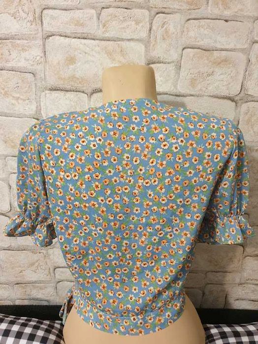 Bluza parte peste parte,marimea S/M,noua fara eticheta