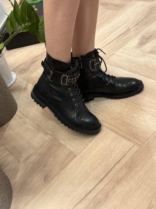 Продам ботинки Basconi