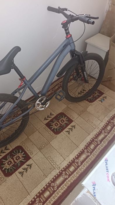 Продам велик 20.000