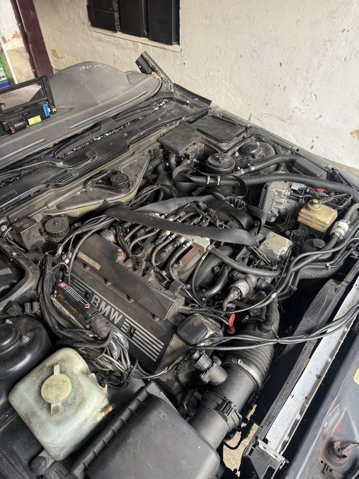 Мотор м60 обьем 3.0 BMW e34